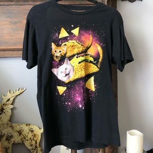 2011 Hot Topic 🐱🌮💕